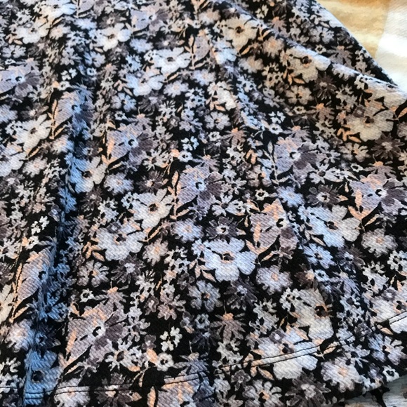 Beautiful Lauren Conrad Sundress - Picture 6 of 6